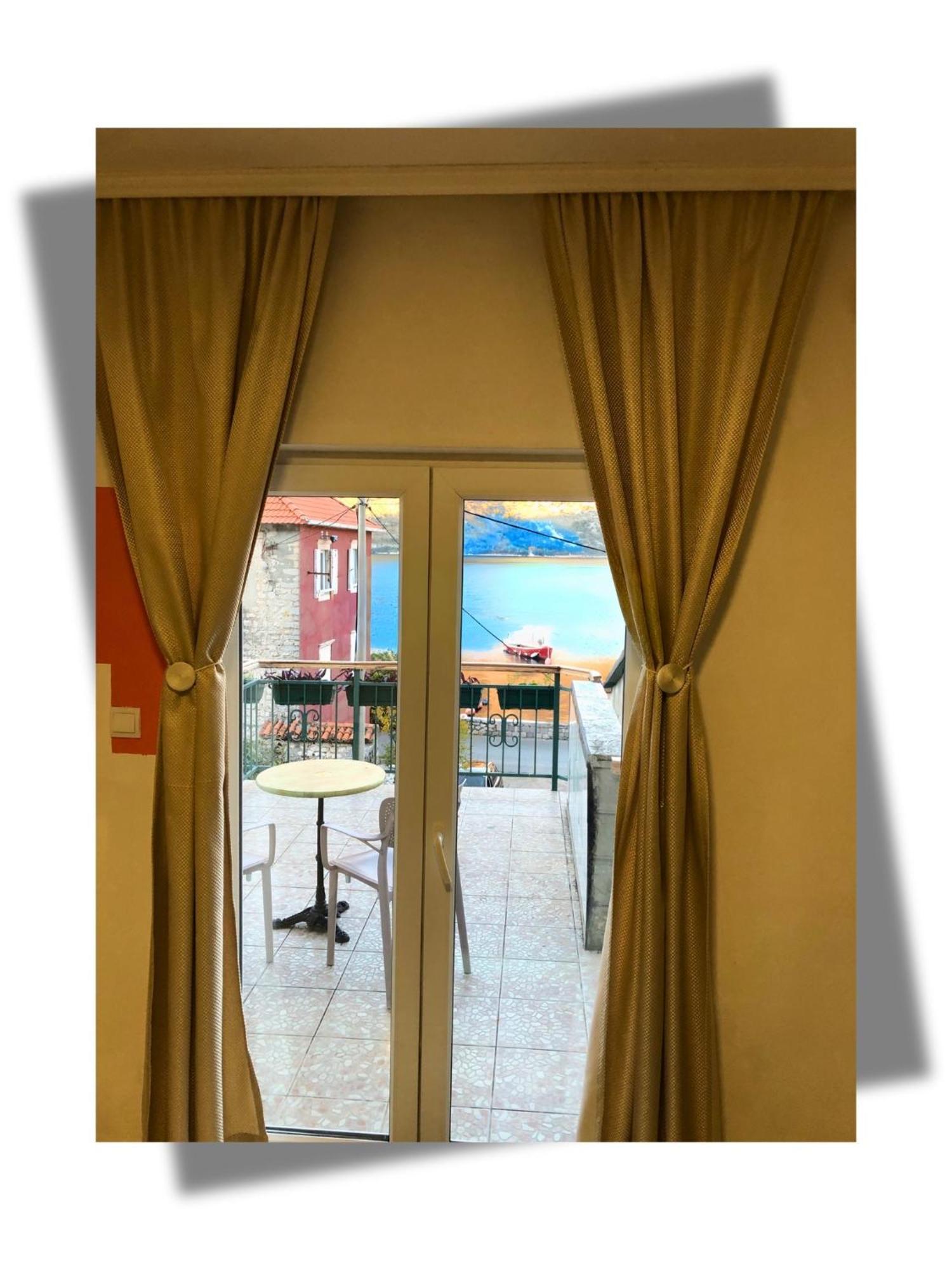 Apartments Djurovic Kotor Exterior photo